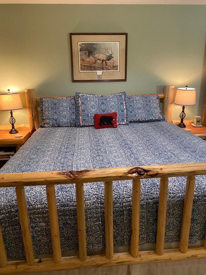 Two Bears Inn Bed & Breakfast Red Lodge Extérieur photo