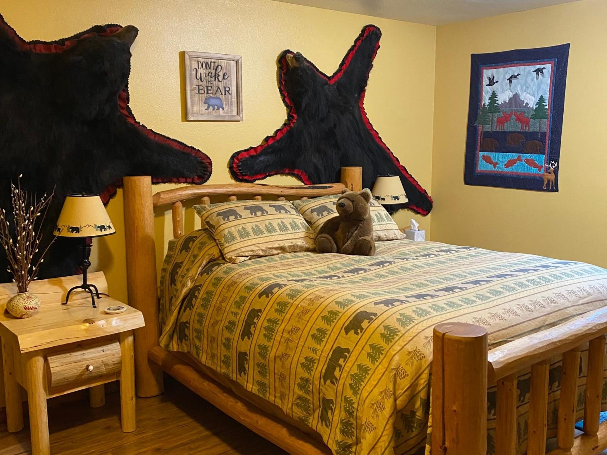 Two Bears Inn Bed & Breakfast Red Lodge Extérieur photo
