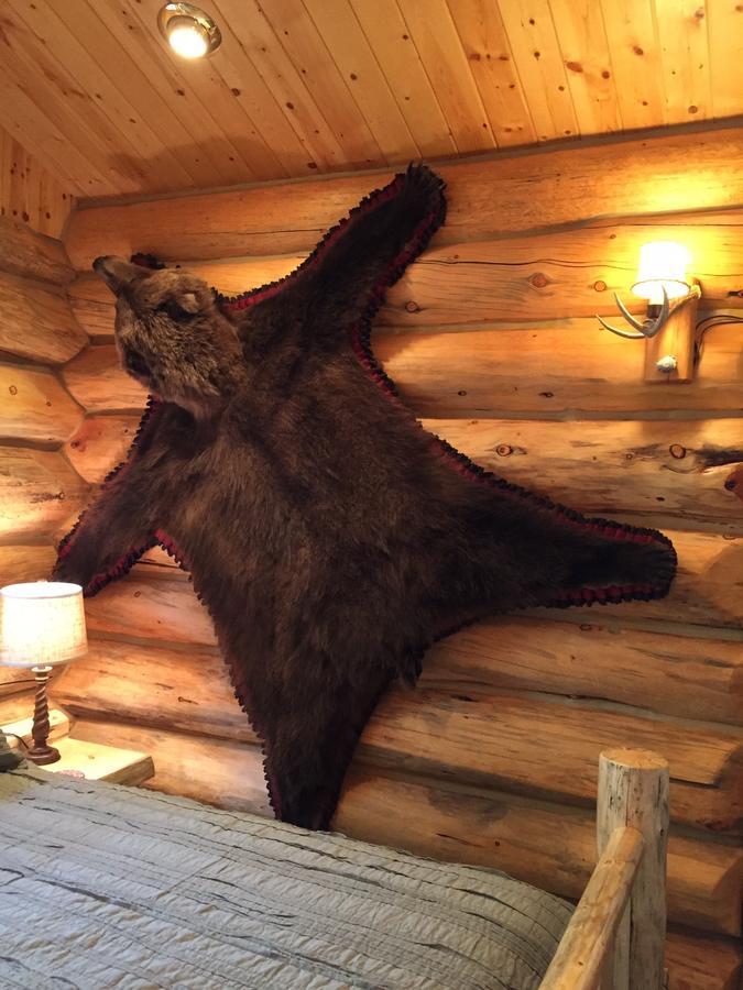 Two Bears Inn Bed & Breakfast Red Lodge Extérieur photo