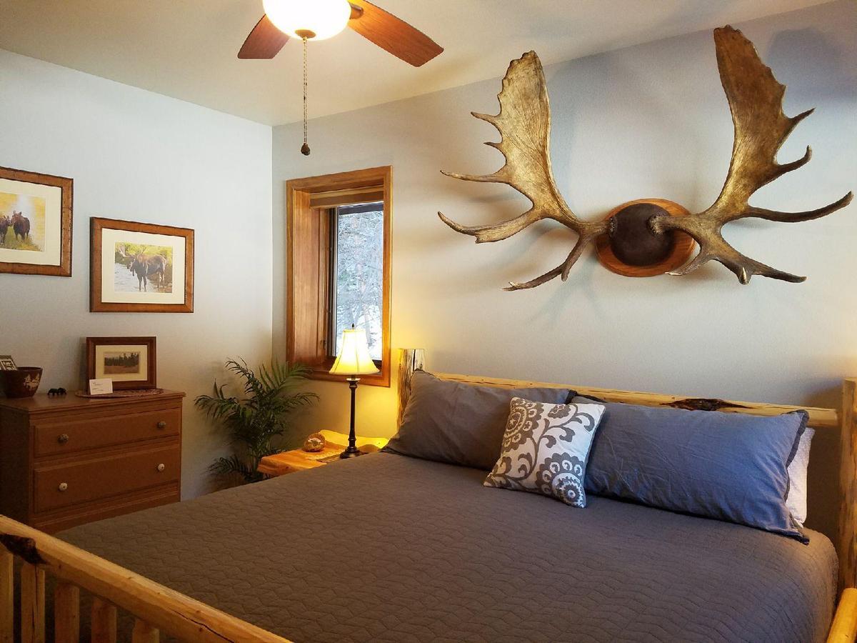 Two Bears Inn Bed & Breakfast Red Lodge Extérieur photo